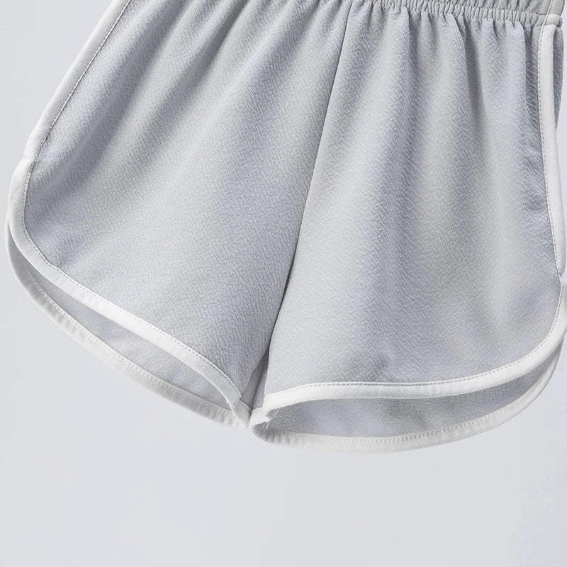 Summer Boys and Girls Shorts Comfortable and Casual CHILDREN'S Solid Color Hot Pants. Leedoar