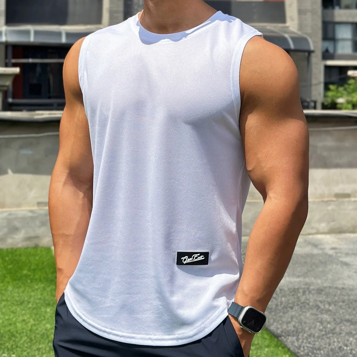 Summer New Trend Men's Pullover Round Neck Mesh Bottom Shirt Sports Fitness Top Sleeveless Vest Quick Dry Leedoar