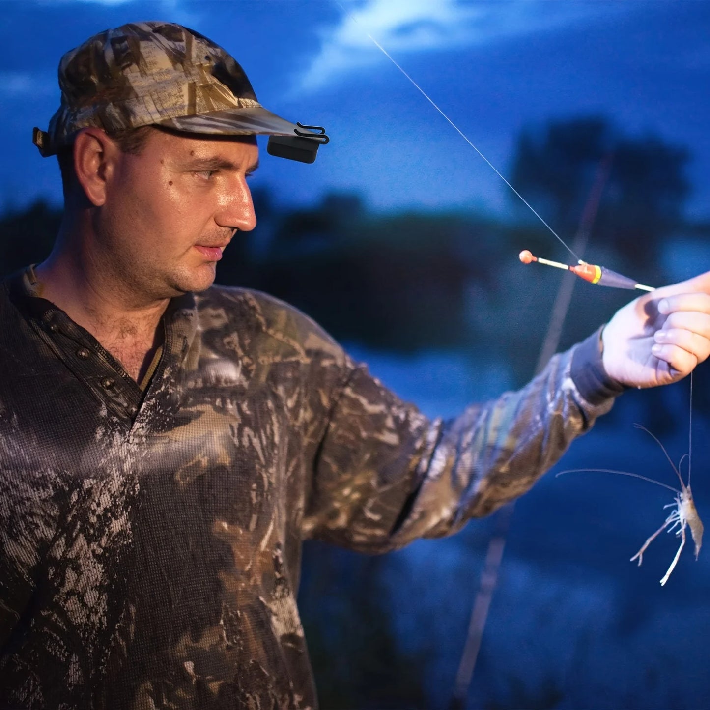 Linterna frontal LED superbrillante con clip para gorra, para pesca al aire libre, camping y caza 