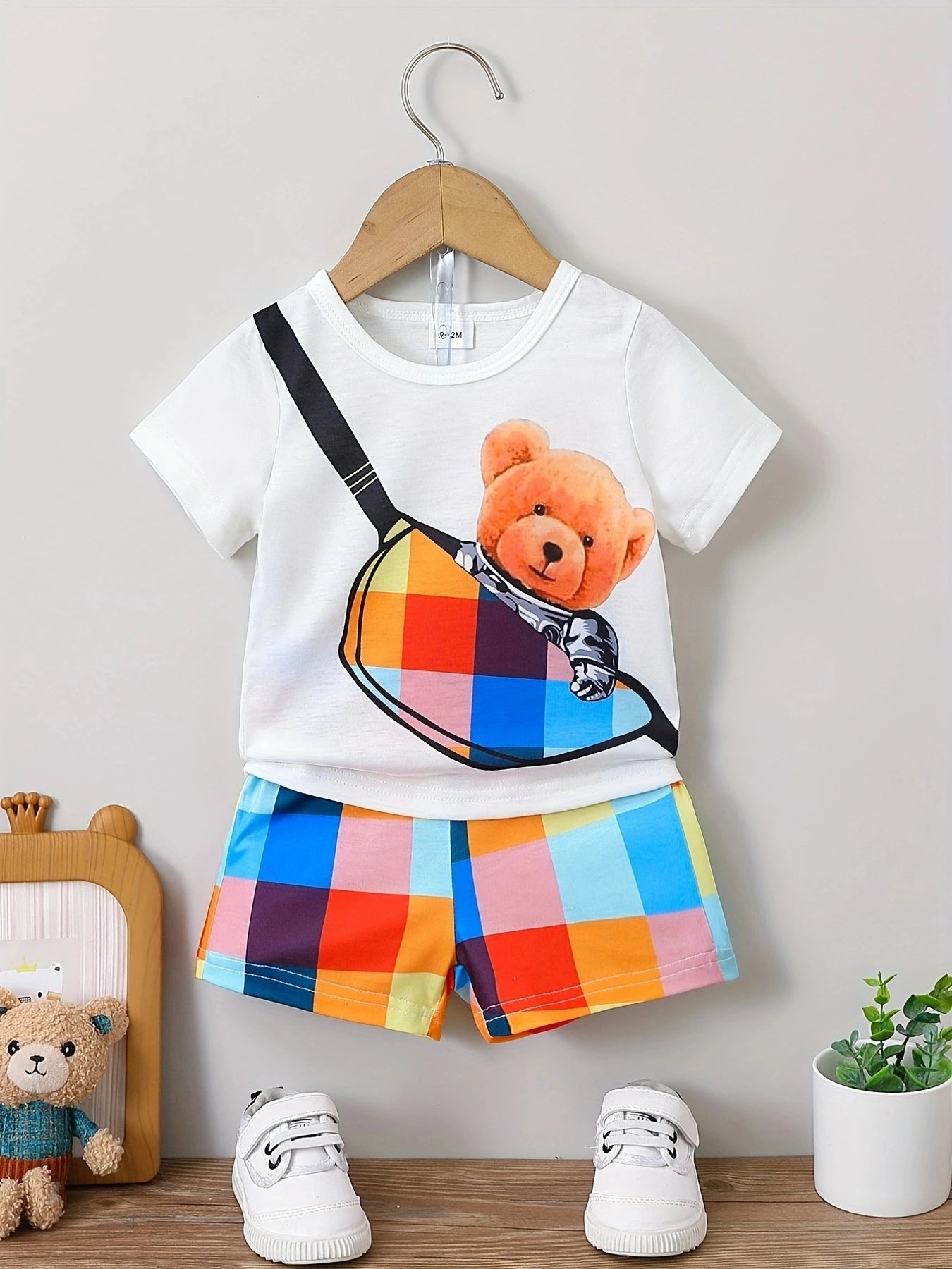 Trendy Preppy Kids Outfit - Cute Slant Bag Bear Cartoon Graphic T-shirt & Plaid Shorts Set Leedoar