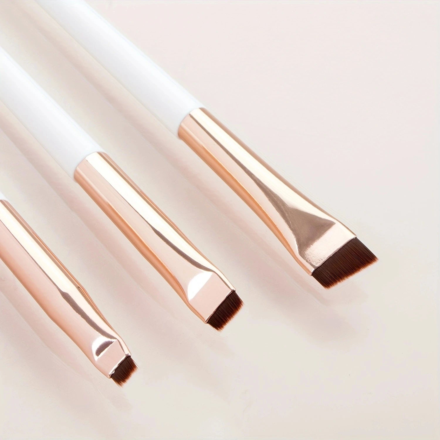 Ultra-Thin Eyebrow Brush Set -3Pcs Angled Precision Eyeliner MakeupBrushes, Synthetic Bristles Slanted Eyeshadow Eye Brow Tintin Leedoar