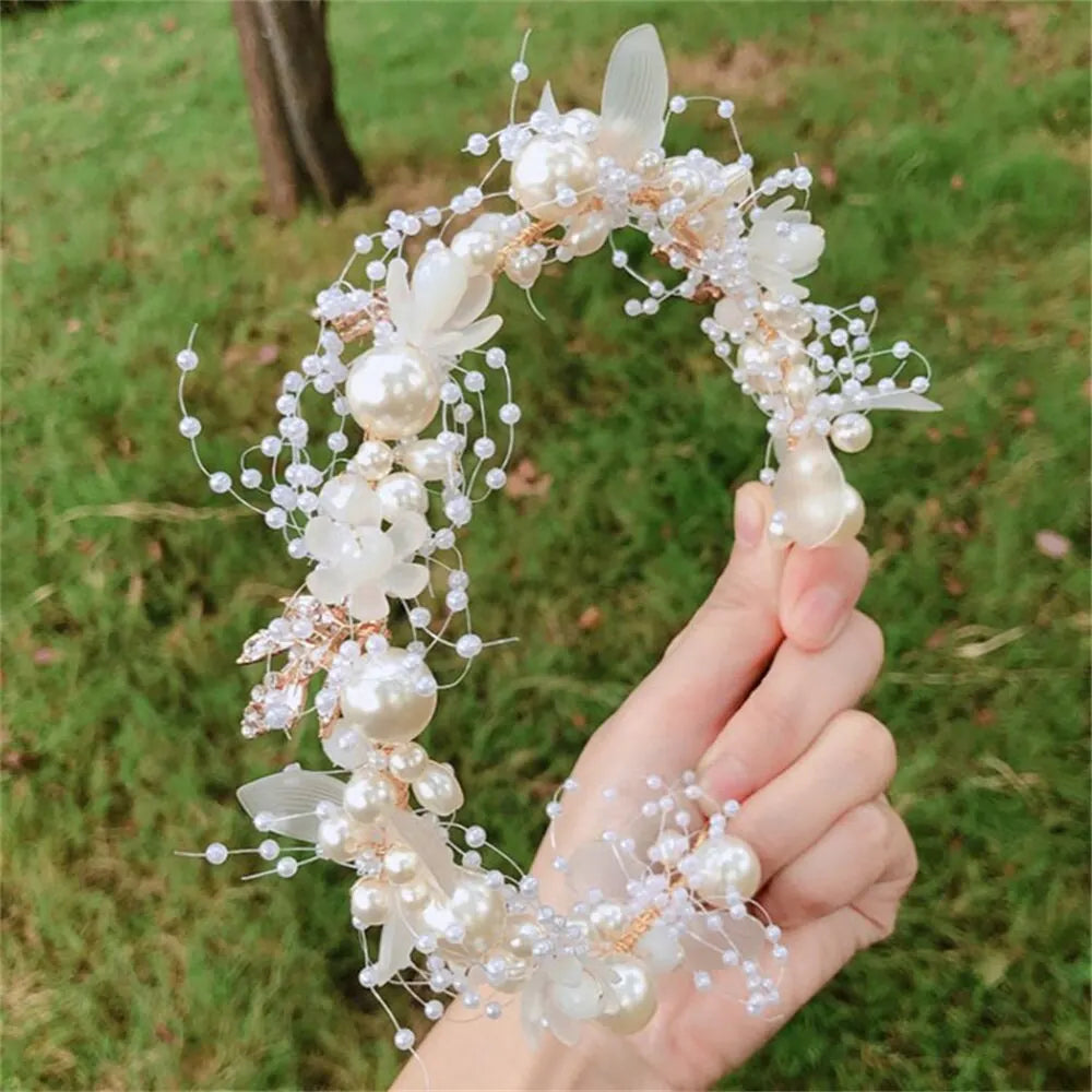 Acessório de casamento Coroa de noiva Cabelo Jóias de cristal Tiara com pérolas Flores Coroa de casamento Floral Pérola Faixa de cabeça de noiva 