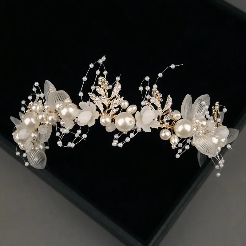 Acessório de casamento Coroa de noiva Cabelo Jóias de cristal Tiara com pérolas Flores Coroa de casamento Floral Pérola Faixa de cabeça de noiva 