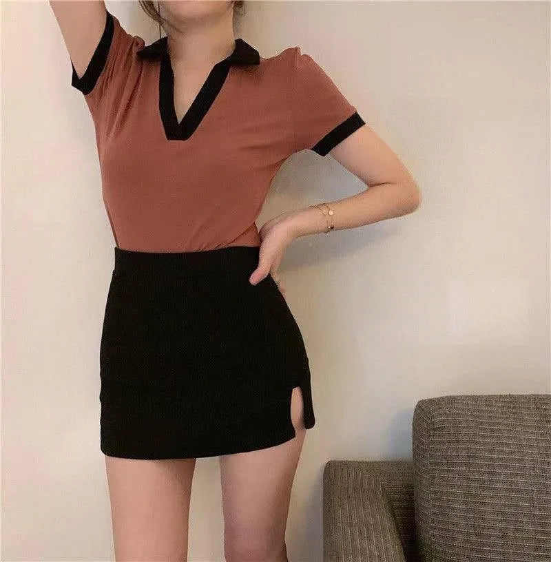 Women's Short Sleeved T-shirt Summer Color Scheme Slim Fit Short V-neck Sexy Spicy Girl Fashion Casual Short Top Leedoar