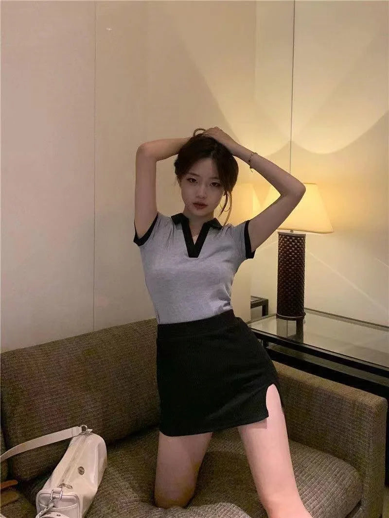 Women's Short Sleeved T-shirt Summer Color Scheme Slim Fit Short V-neck Sexy Spicy Girl Fashion Casual Short Top Leedoar